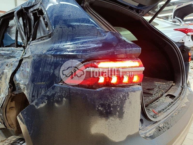 Фото Geely Monjaro 12