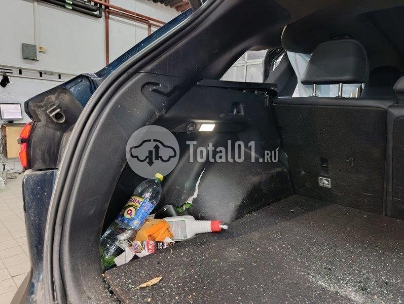 Фото Geely Monjaro 18