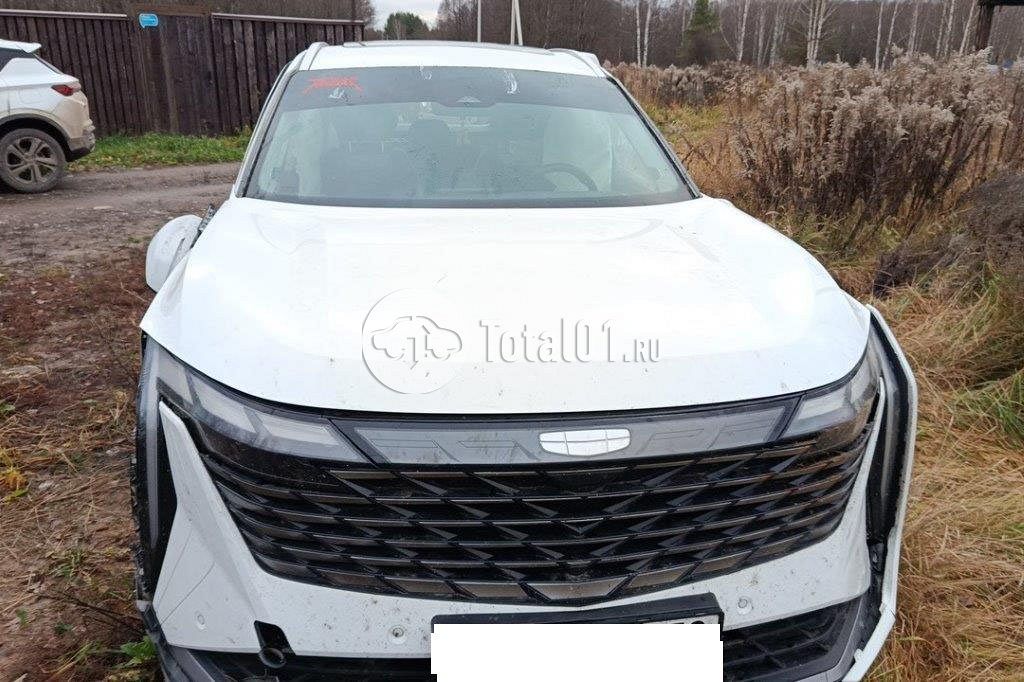 Фото Geely Atlas 16