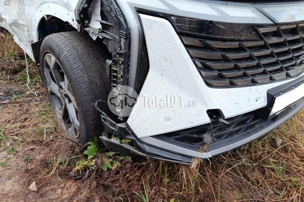 Фото Geely Atlas 18