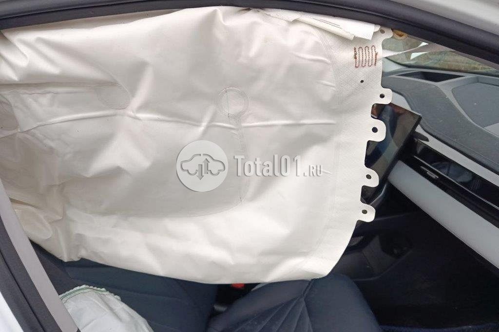 Фото Geely Atlas 170