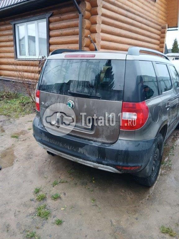 Фото Skoda Yeti 38