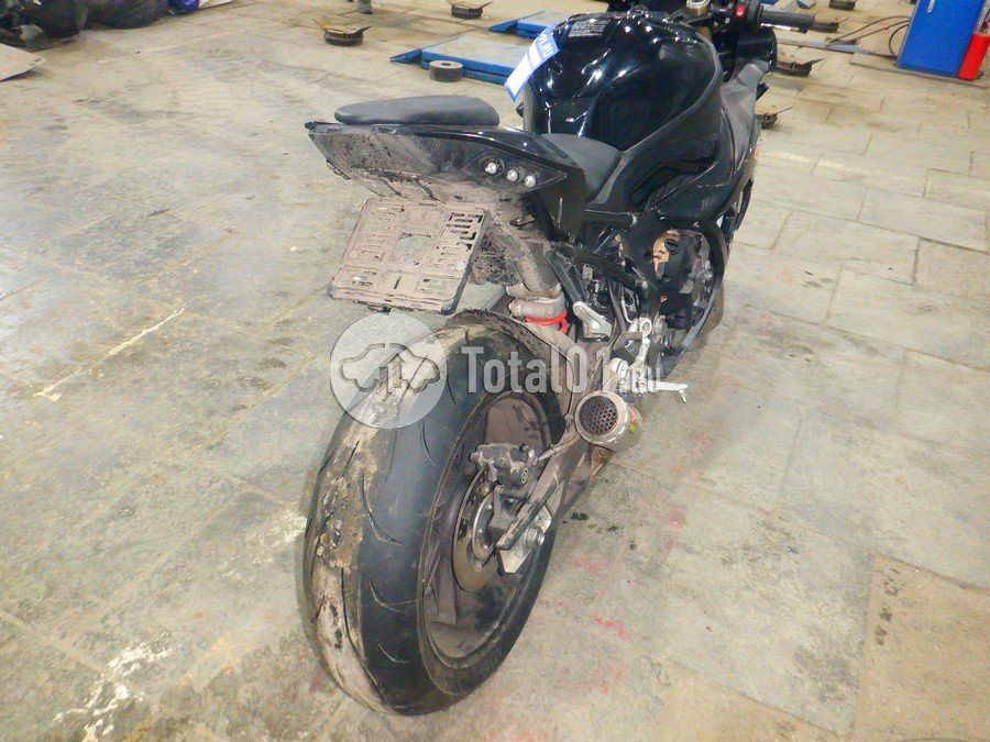 Фото BMW S 1000 RR 14