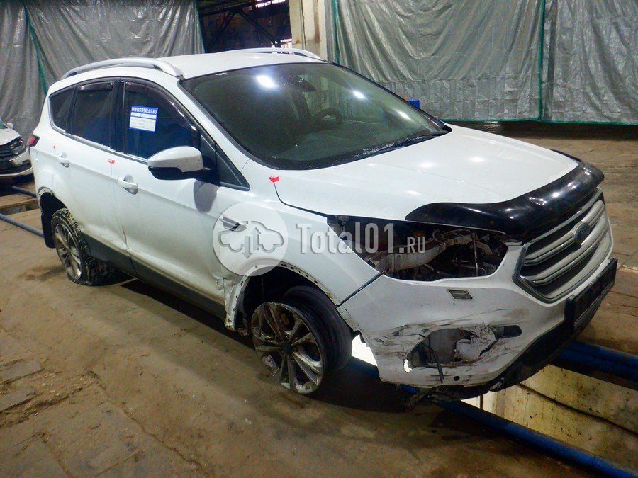 Фото Ford Kuga 10