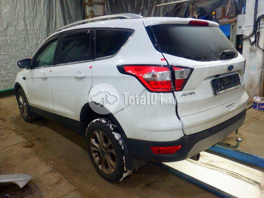 Фото Ford Kuga 16