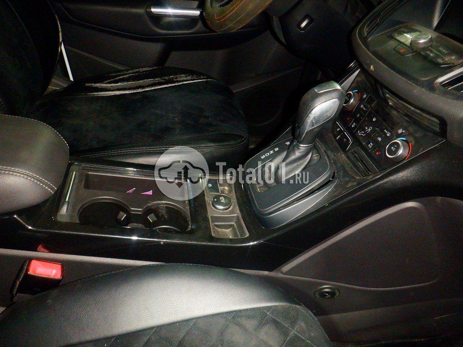 Фото Ford Kuga 34