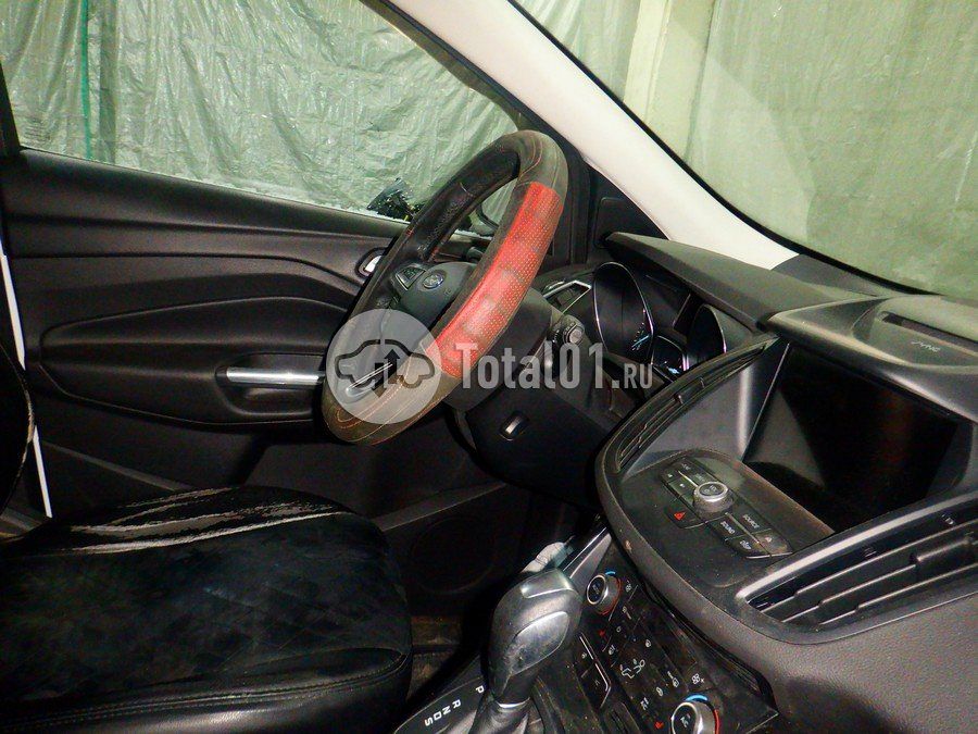 Фото Ford Kuga 40