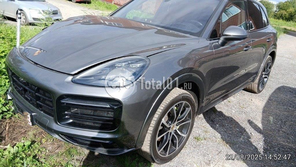 Фото Porsche Cayenne 4