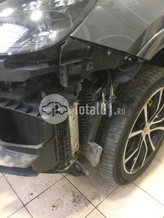 Фото Porsche Cayenne 160