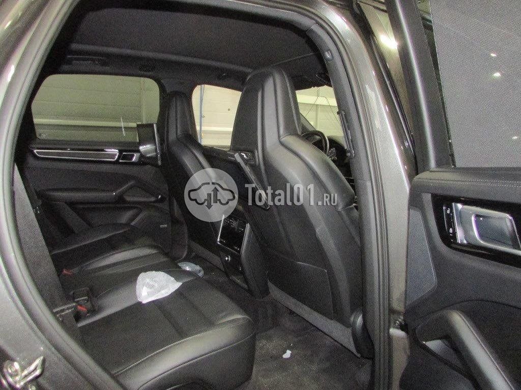 Фото Porsche Cayenne 504