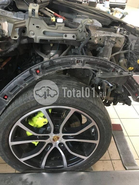 Фото Porsche Cayenne 824