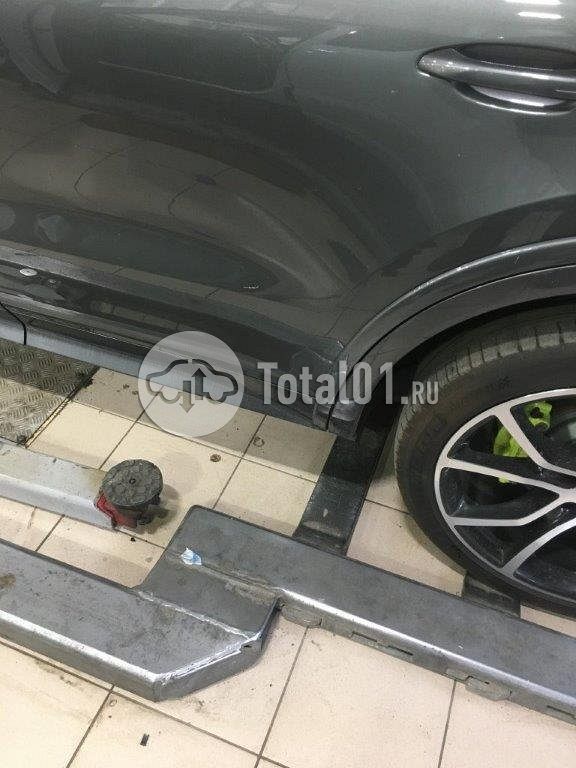 Фото Porsche Cayenne 880