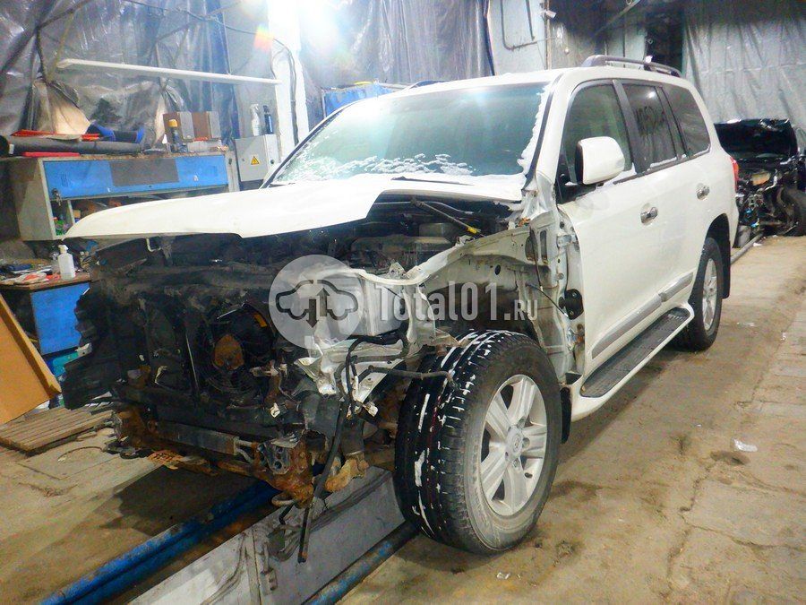 Фото Toyota Land Cruiser 8