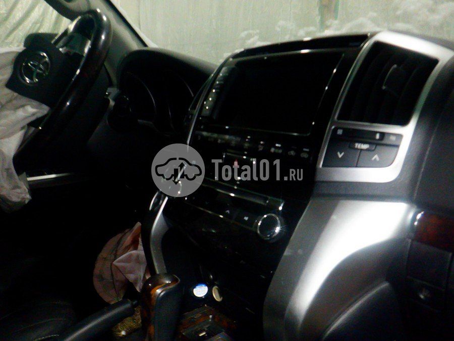 Фото Toyota Land Cruiser 36