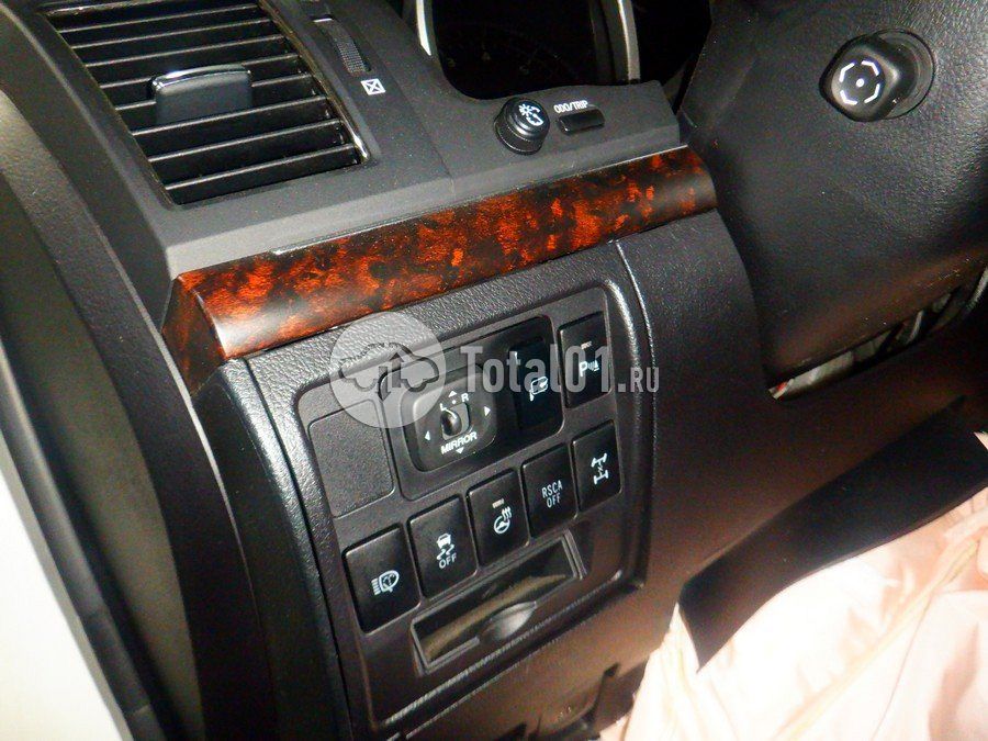 Фото Toyota Land Cruiser 100