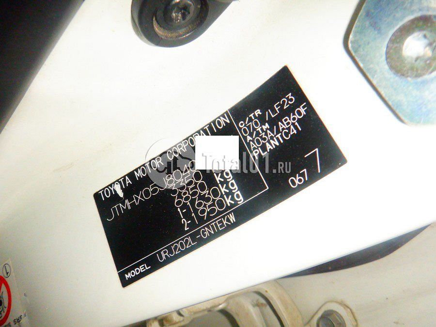 Фото Toyota Land Cruiser 102