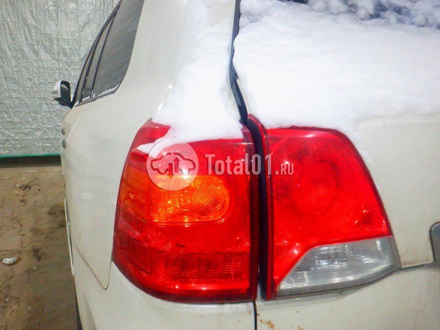 Фото Toyota Land Cruiser 152