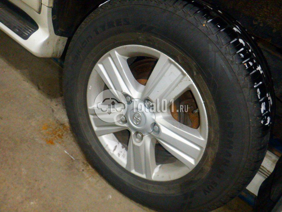 Фото Toyota Land Cruiser 154