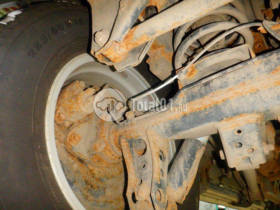 Фото Toyota Land Cruiser 300