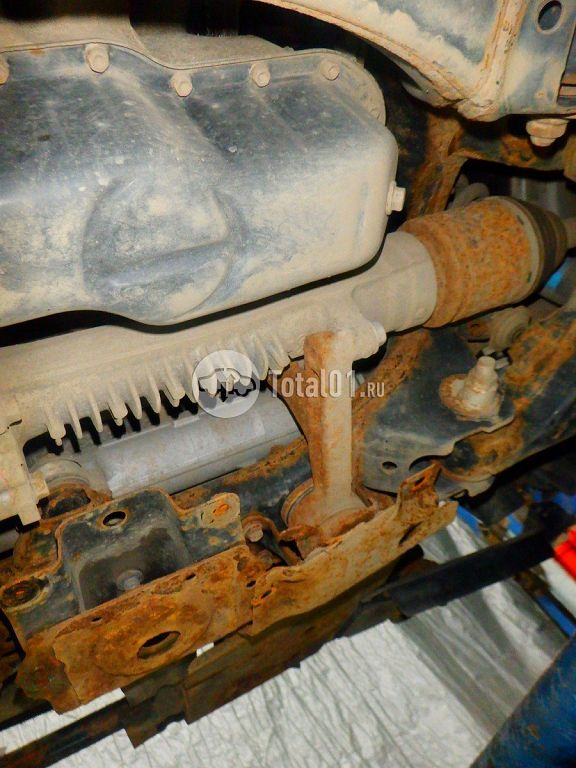 Фото Toyota Land Cruiser 320