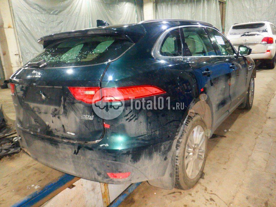 Фото Jaguar F-Pace 2