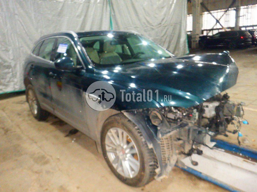 Фото Jaguar F-Pace 12