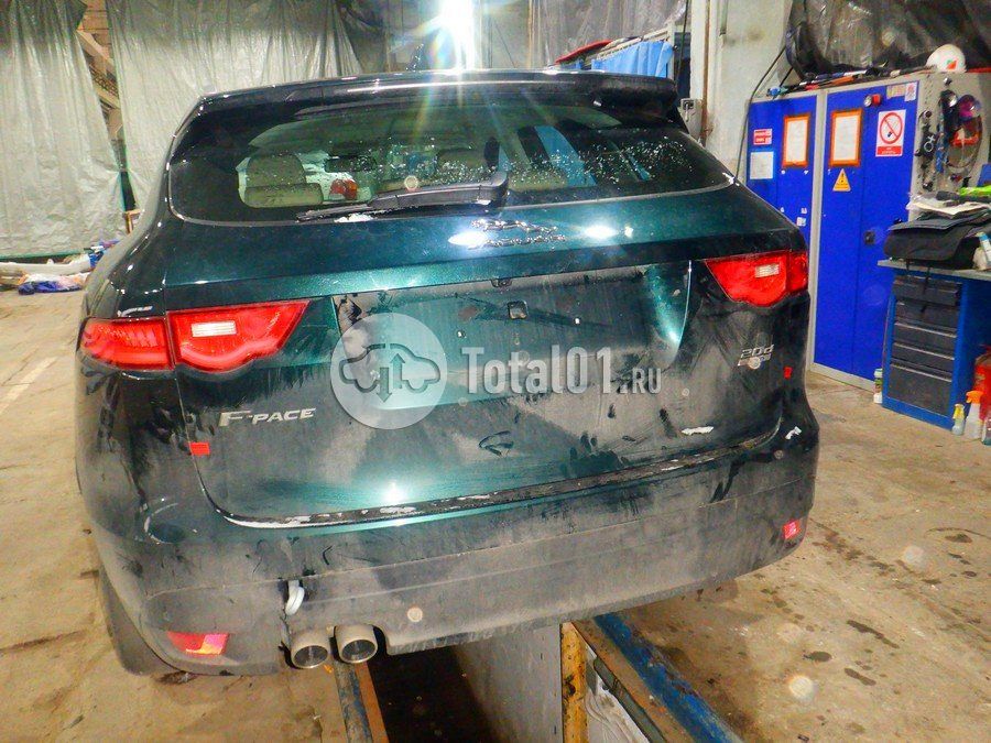 Фото Jaguar F-Pace 14