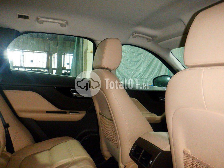 Фото Jaguar F-Pace 56