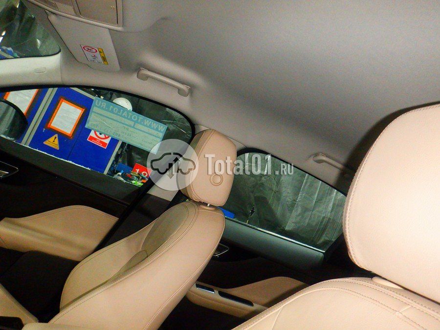 Фото Jaguar F-Pace 86