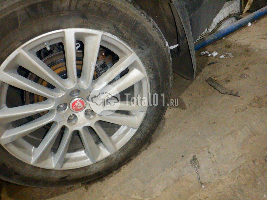 Фото Jaguar F-Pace 152