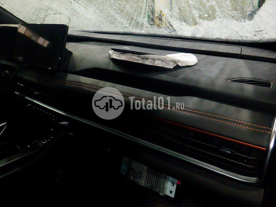 Фото Geely Okavango 32