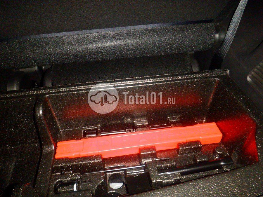 Фото Geely Okavango 68