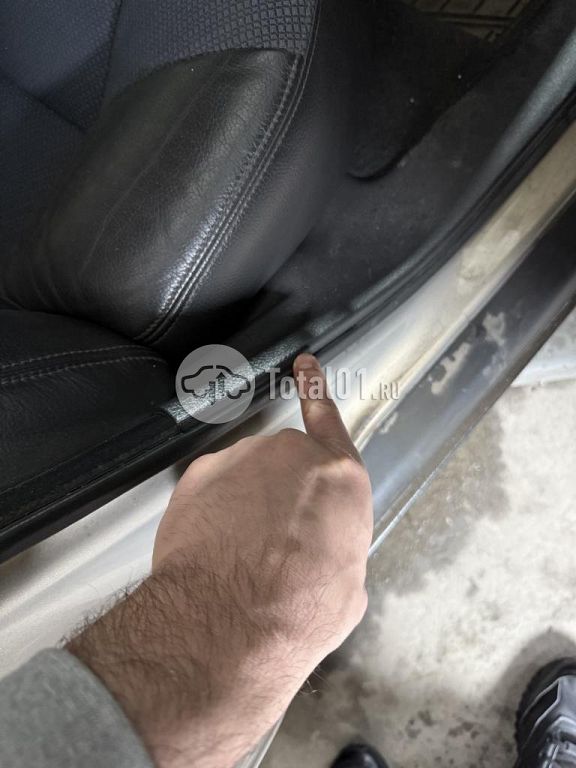 Фото Volvo S60 18