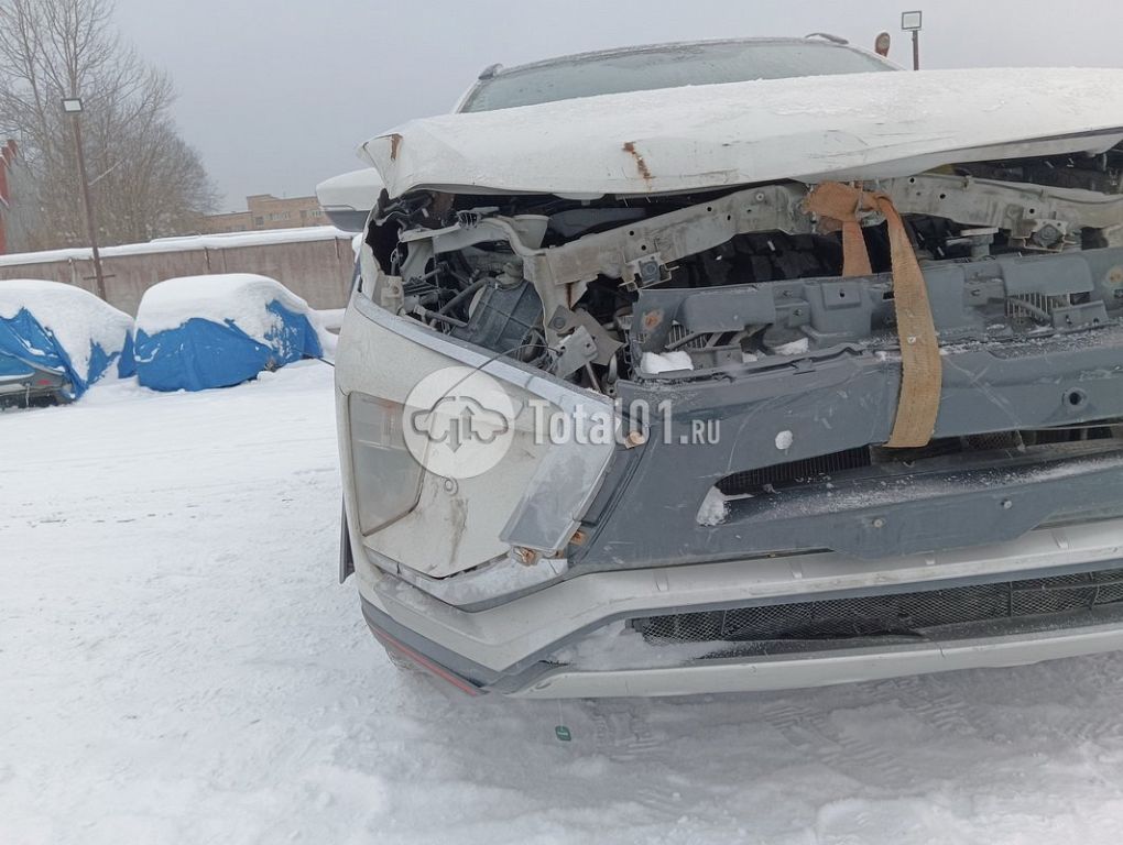 Фото Mitsubishi Eclipse Cross 18