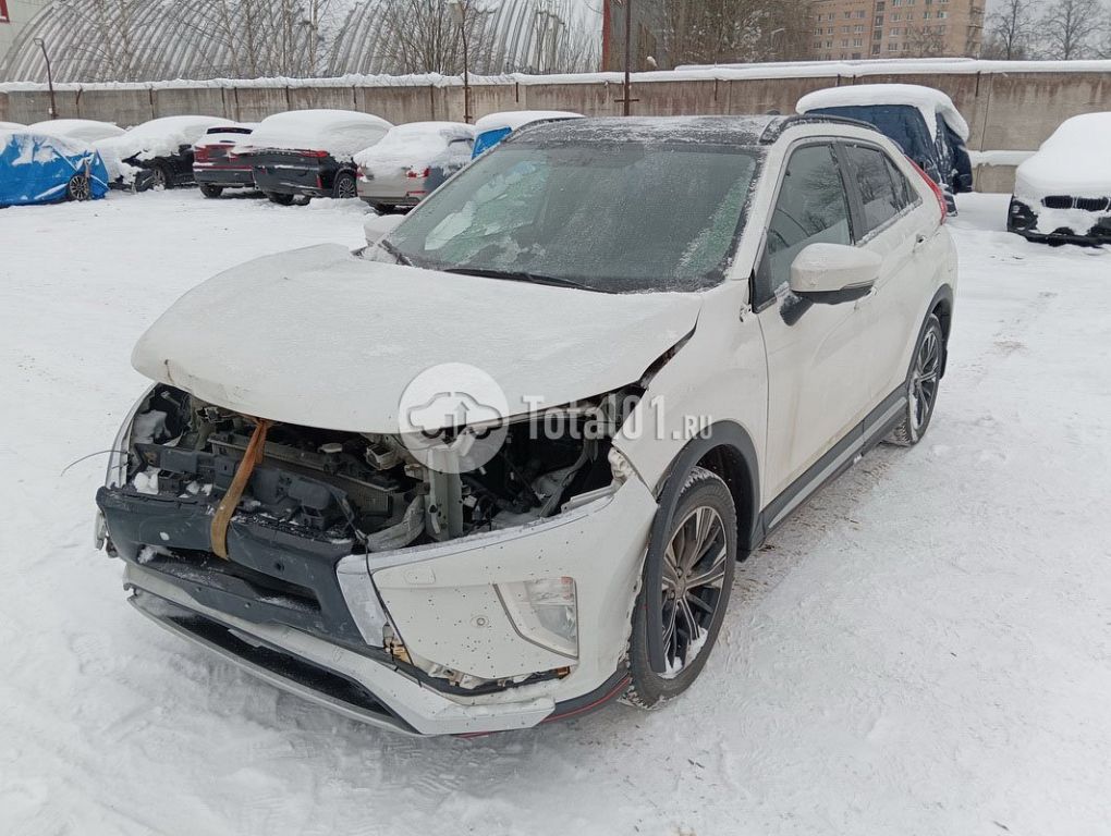 Фото Mitsubishi Eclipse Cross 48