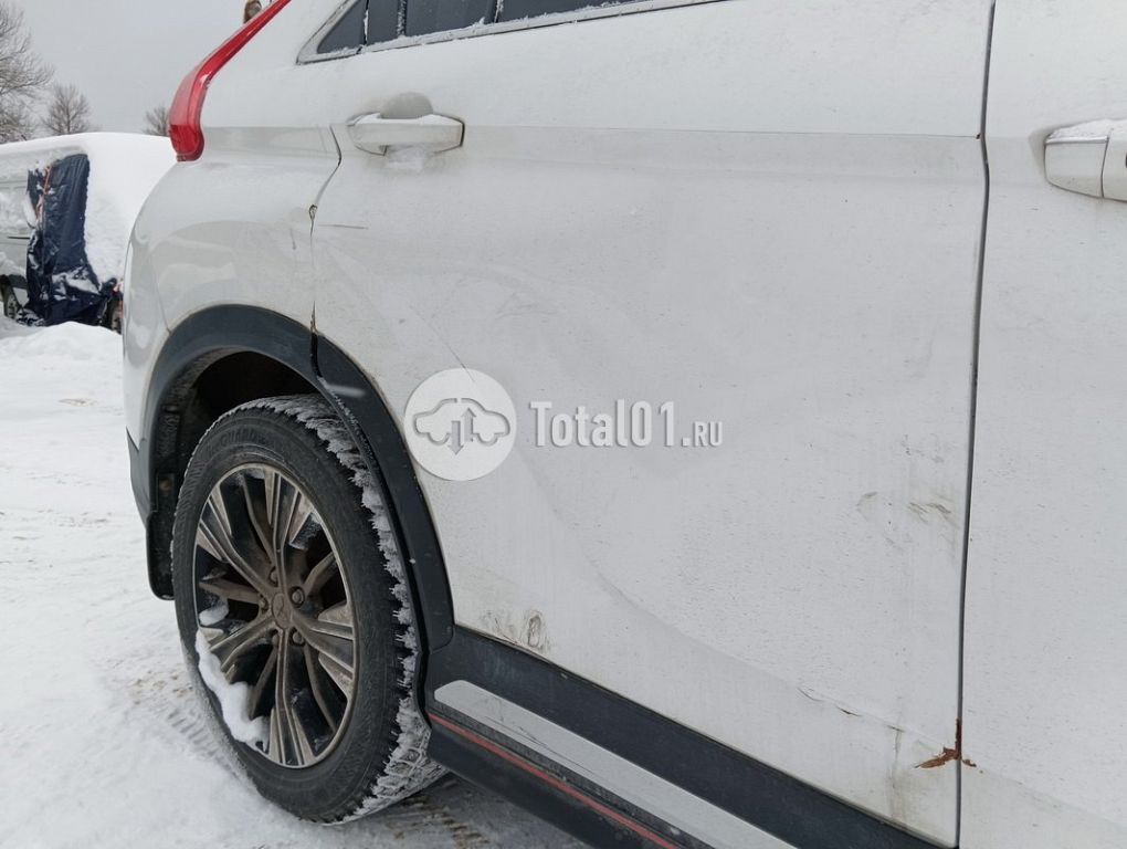 Фото Mitsubishi Eclipse Cross 52