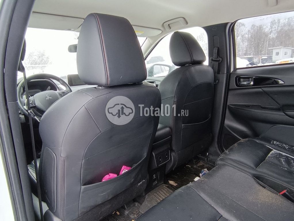 Фото Mitsubishi Eclipse Cross 104