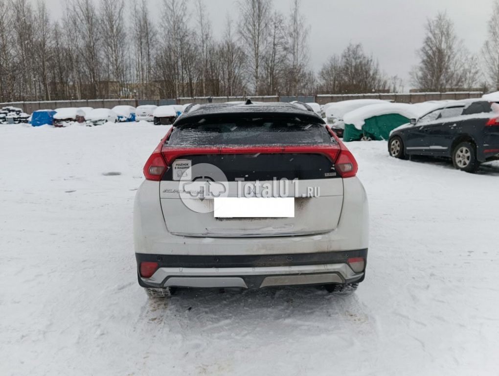 Фото Mitsubishi Eclipse Cross 114
