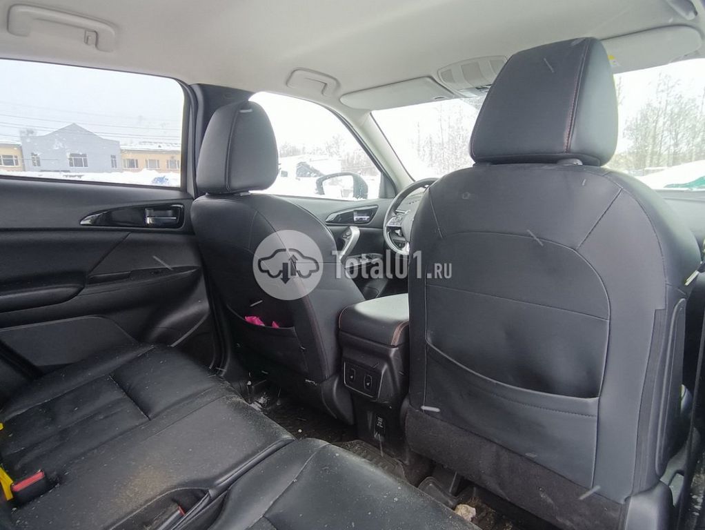 Фото Mitsubishi Eclipse Cross 134