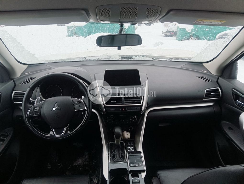 Фото Mitsubishi Eclipse Cross 142