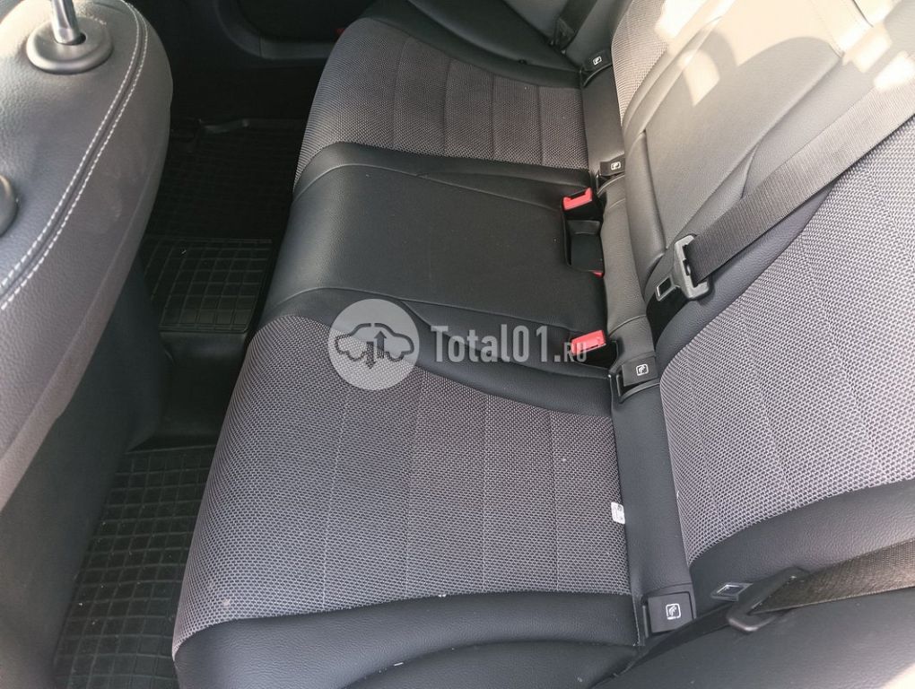 Фото Mercedes-Benz C-класс 78