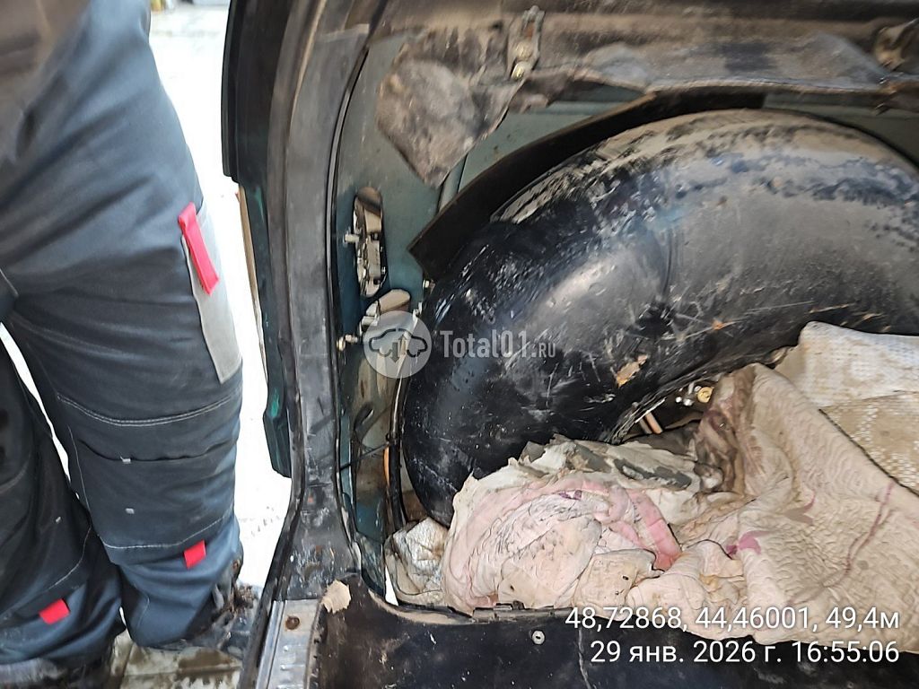 Фото Mercedes-Benz E-класс 24