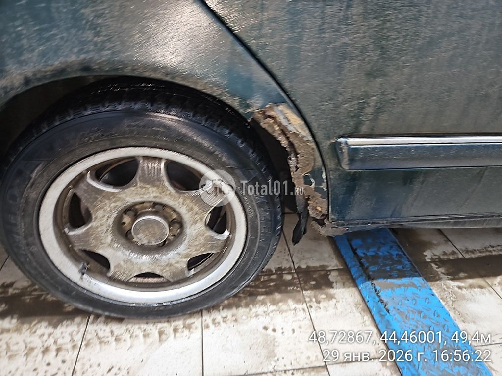 Фото Mercedes-Benz E-класс 26