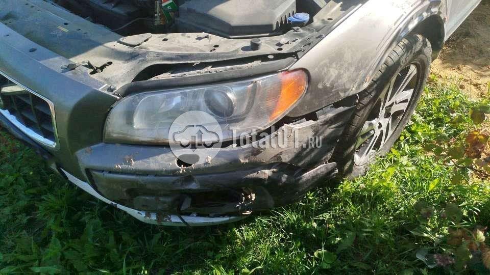Фото Volvo XC70 10