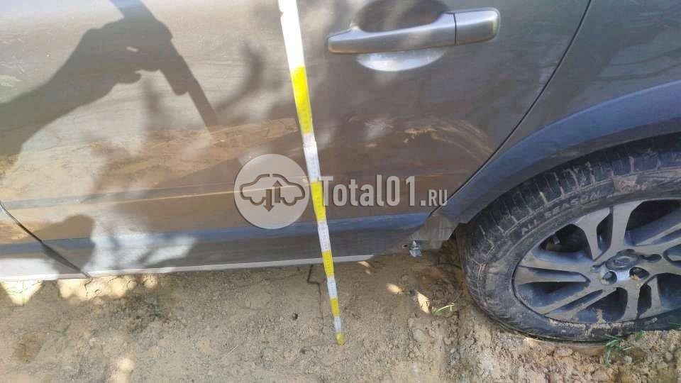 Фото Volvo XC70 80