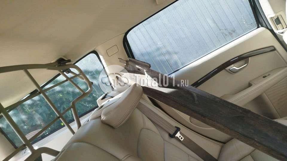 Фото Volvo XC70 112