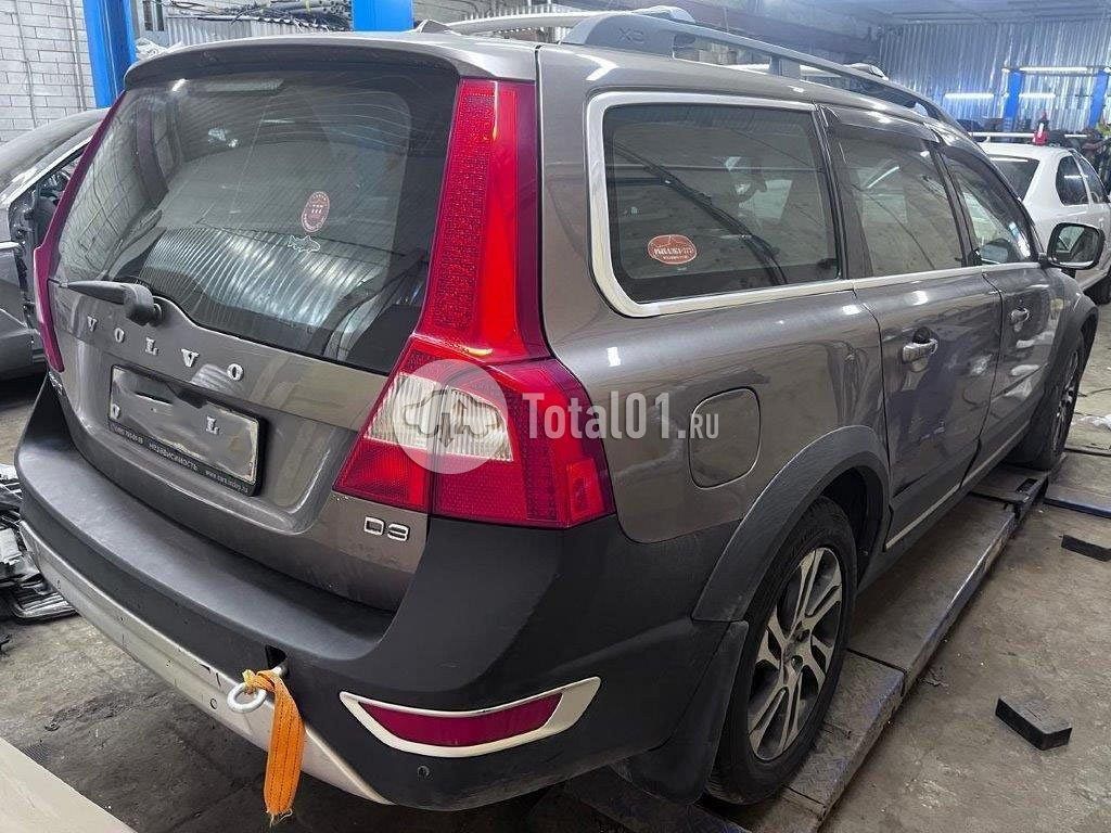 Фото Volvo XC70 152