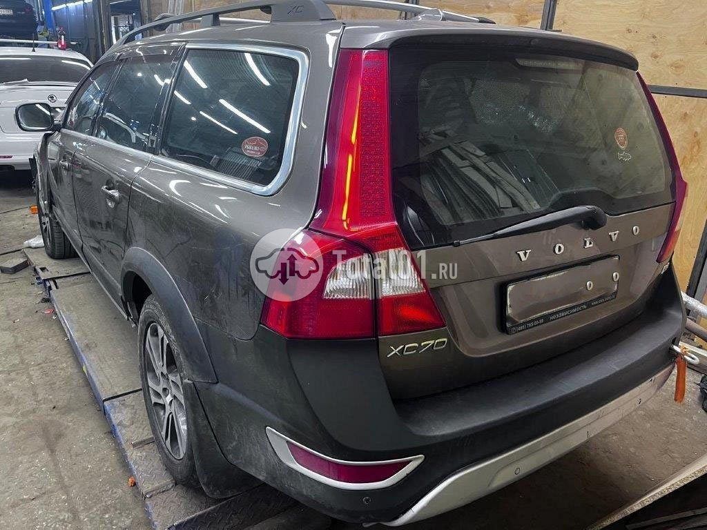Фото Volvo XC70 158
