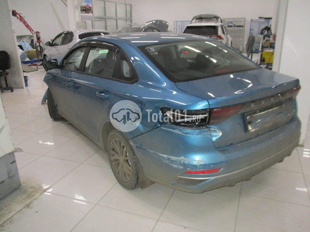 Фото Geely Emgrand 6