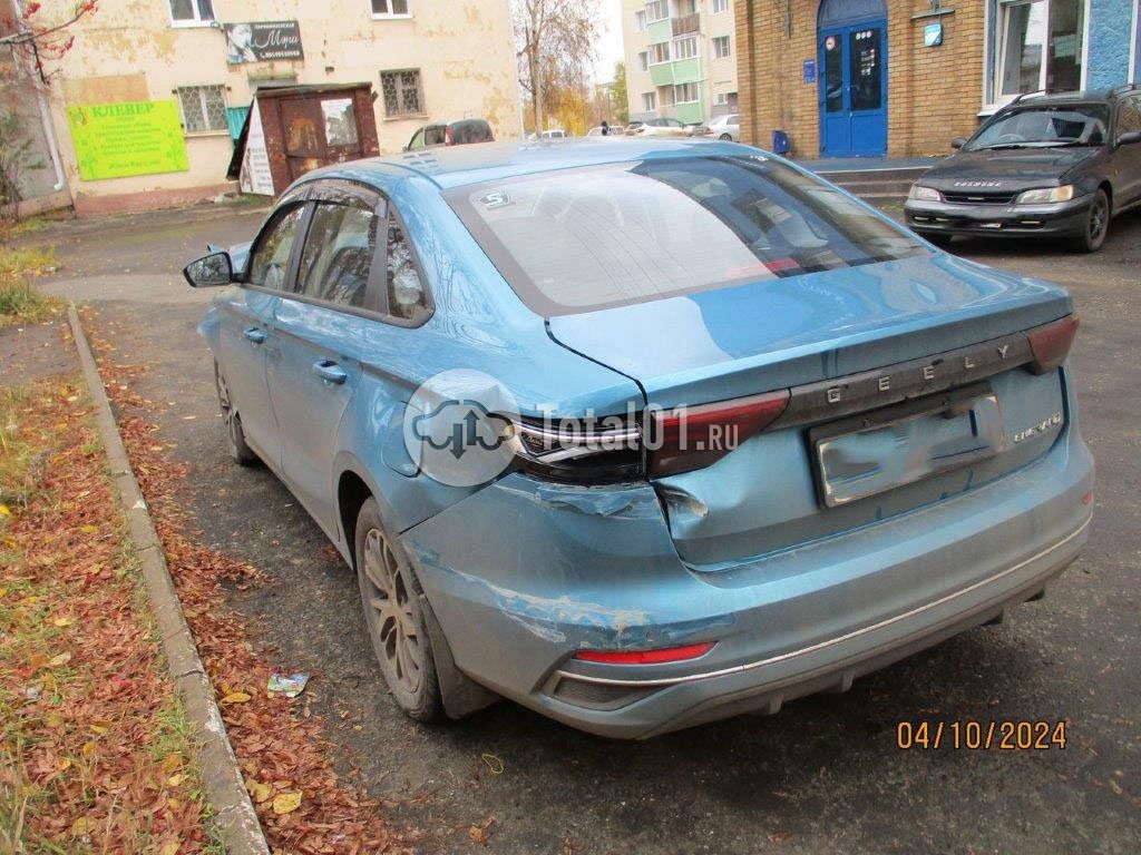 Фото Geely Emgrand 312